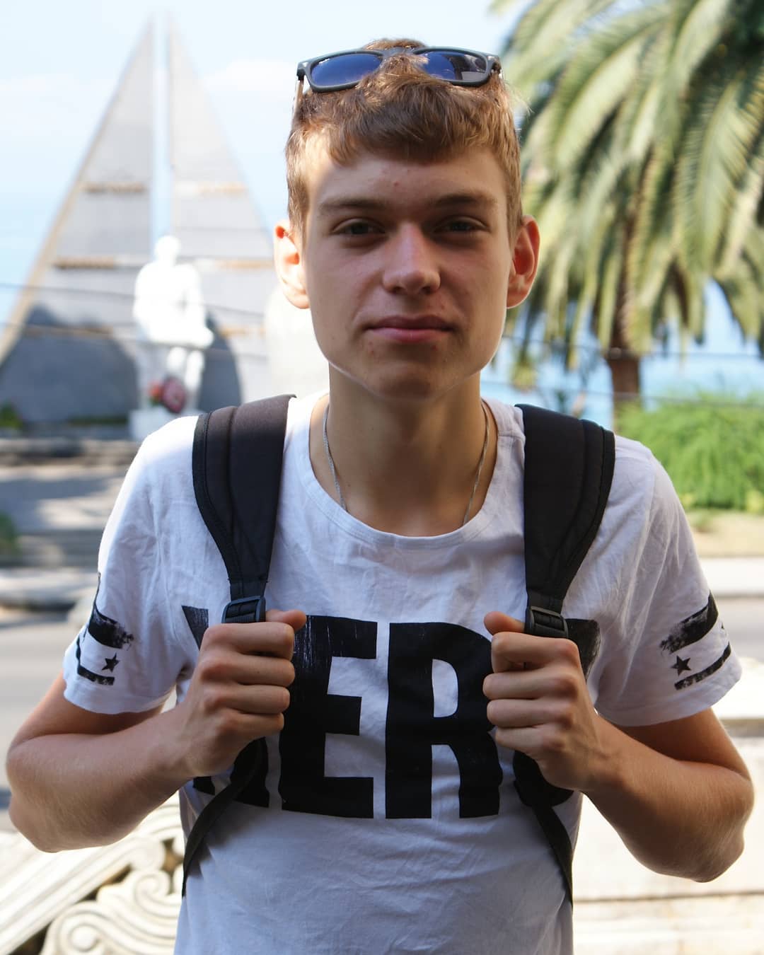 Антон Довнар